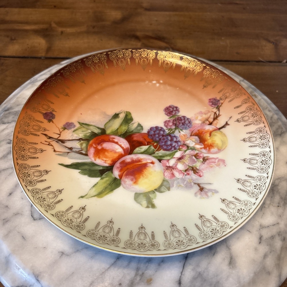 Vtg Bavaria Artisan Hand Painted 8.5" Cabinet Plate Peaches Fruit Gold Rim